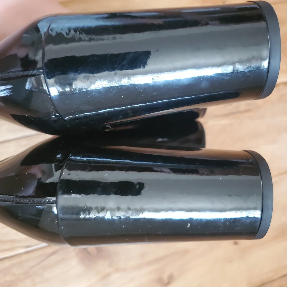 Stuart Weitzman Black Peep-Toe Pumps Patent Leather Sz 8.5